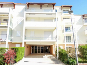 Отель Apartment Jardins de Pontaillac-1  Руайян